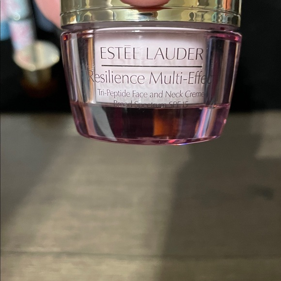 Estee Lauder Skincare Collection. New never used. - Picture 8 of 11